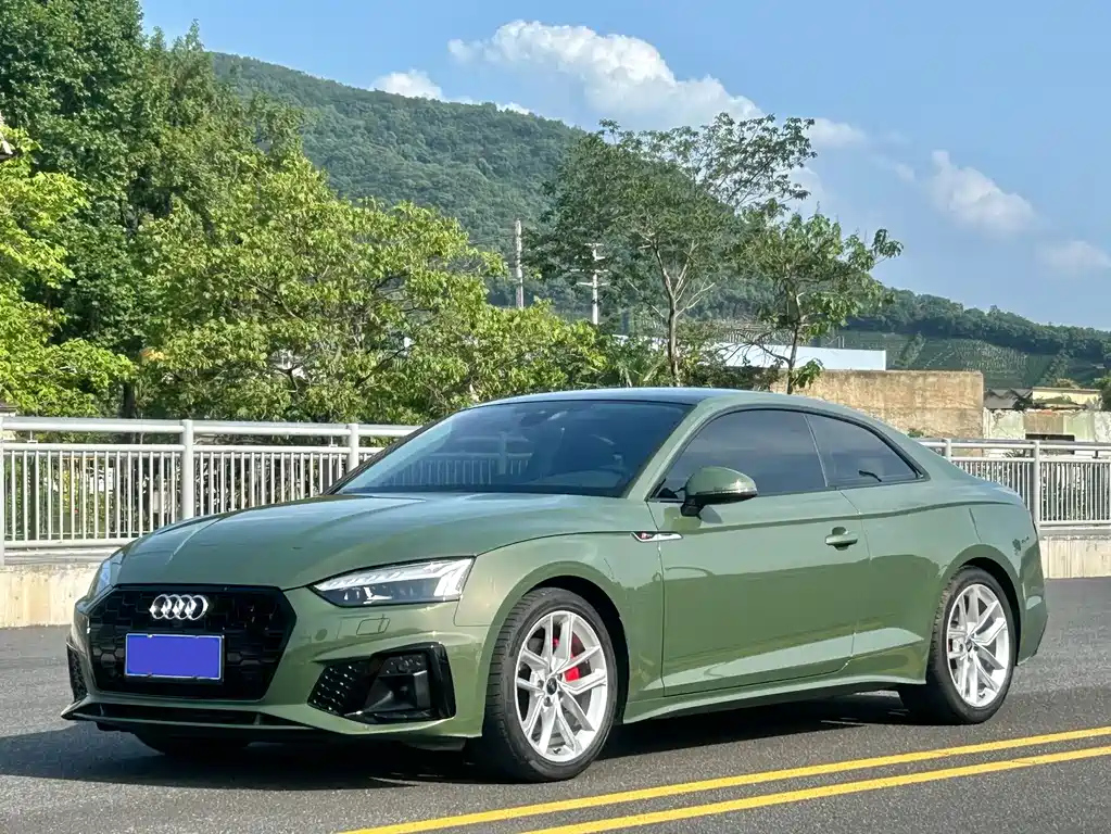 AUDI A5 2021