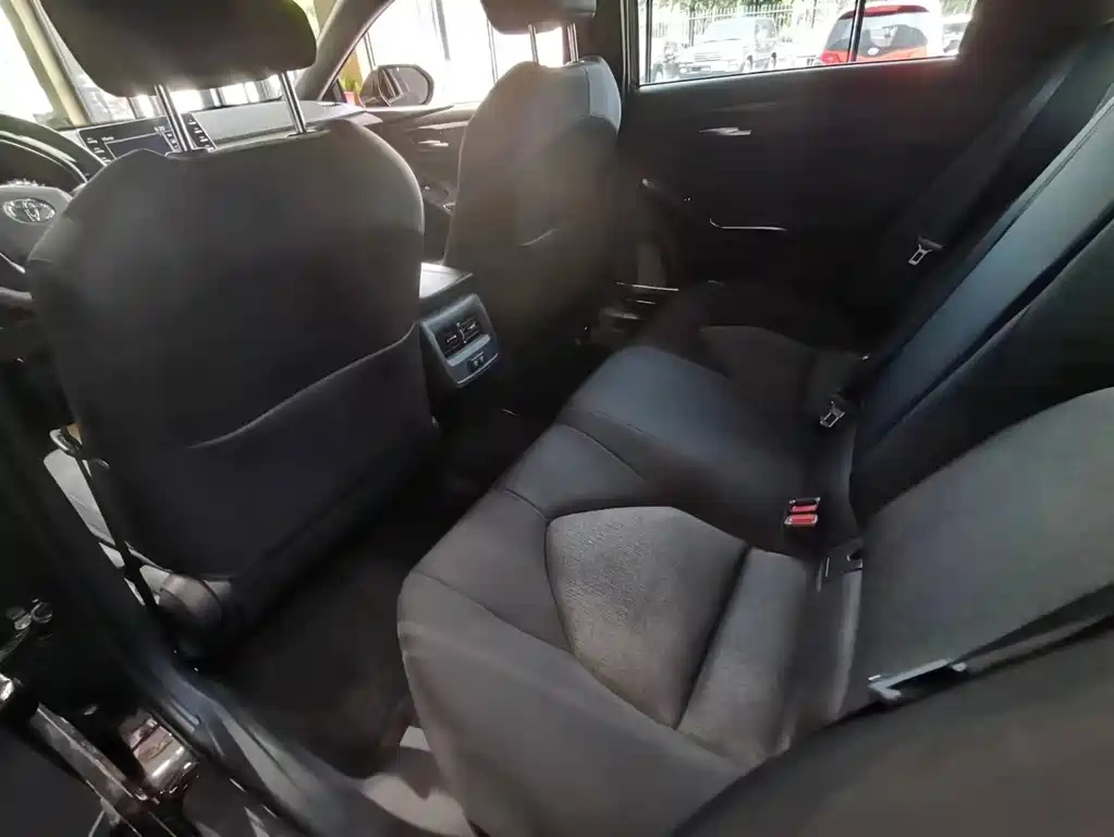 TOYOTA AVALON 2020