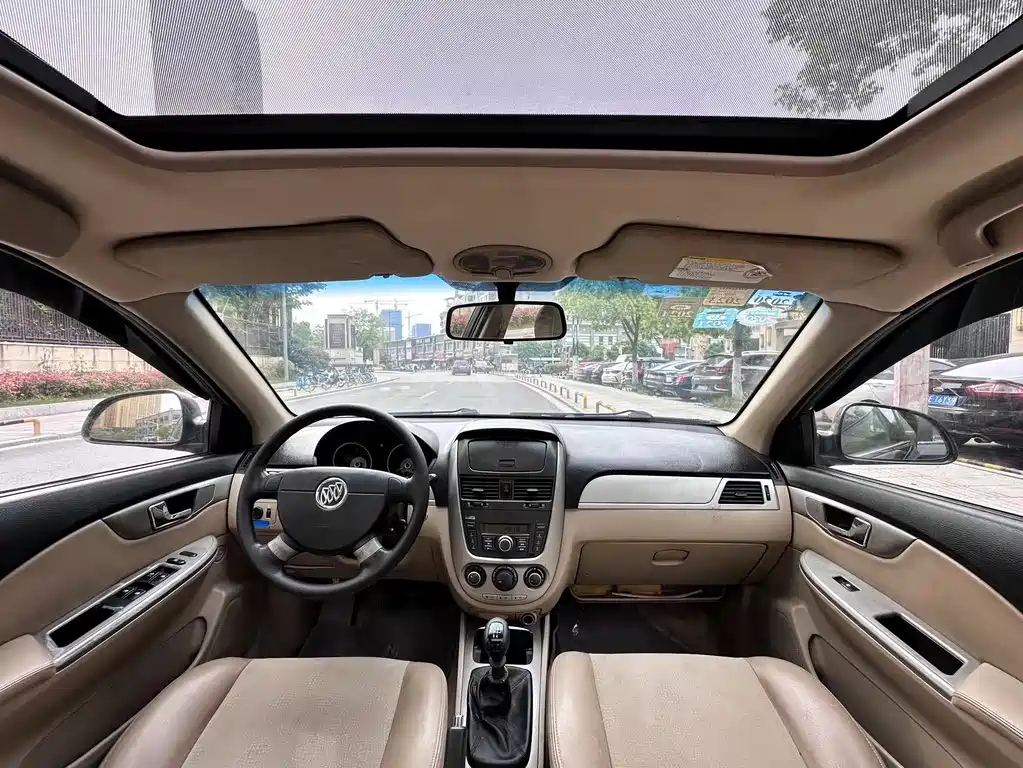 BUICK EXCELLE 2013