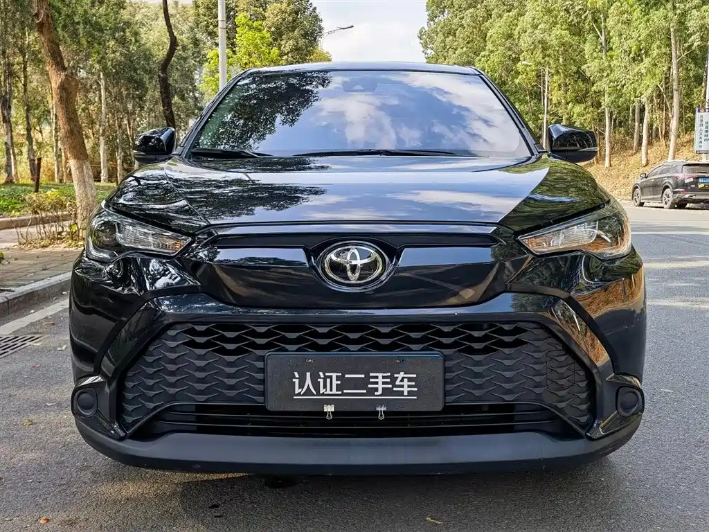TOYOTA FRONTLANDER 2022