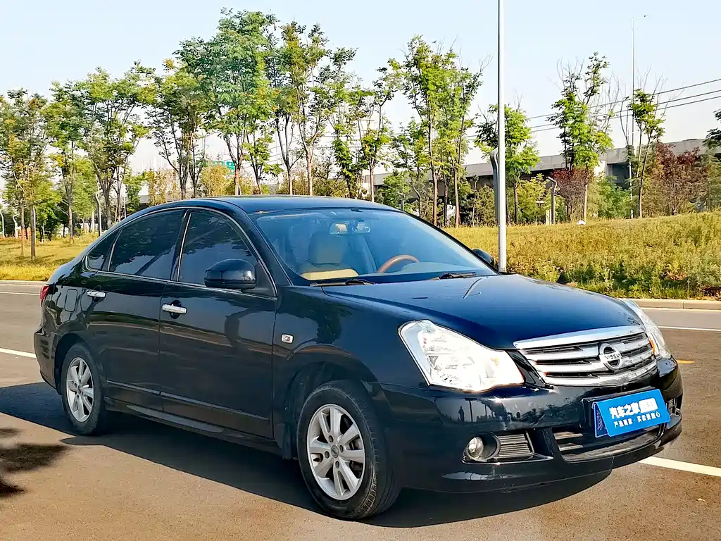 NISSAN SYLPHY 2016