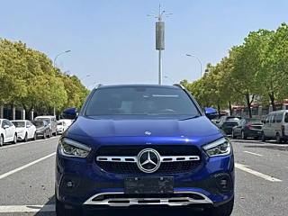 MERCEDES BENZ GLA