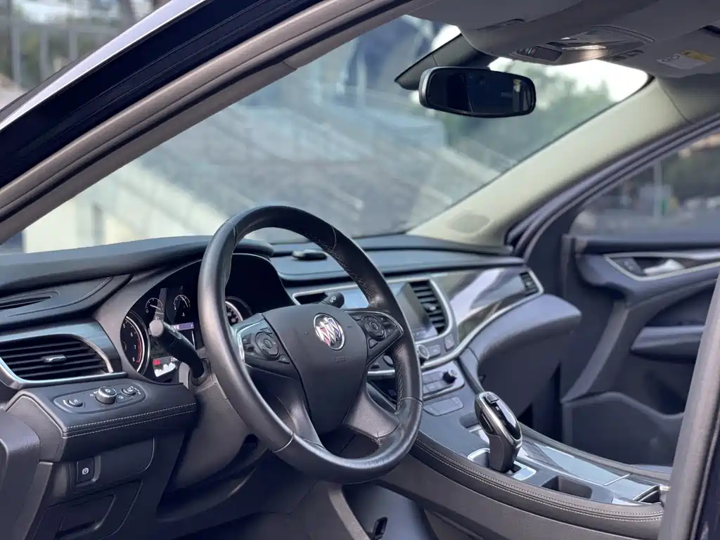 BUICK LACROSSE 2022