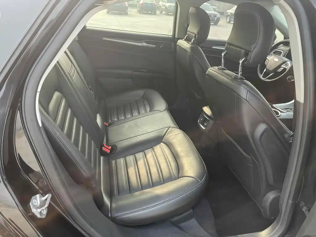 FORD MONDEO 2016