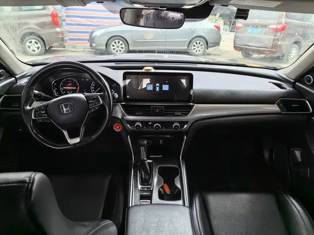 HONDA ACCORD 2021