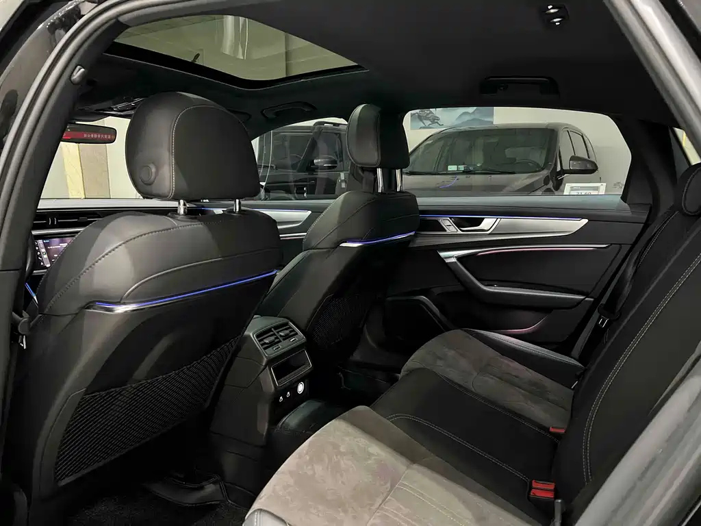 AUDI A6L 2023
