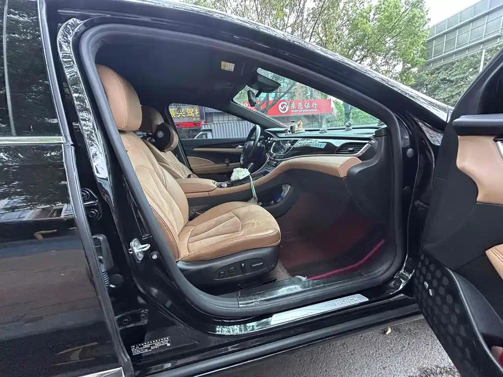 BUICK LACROSSE 2021
