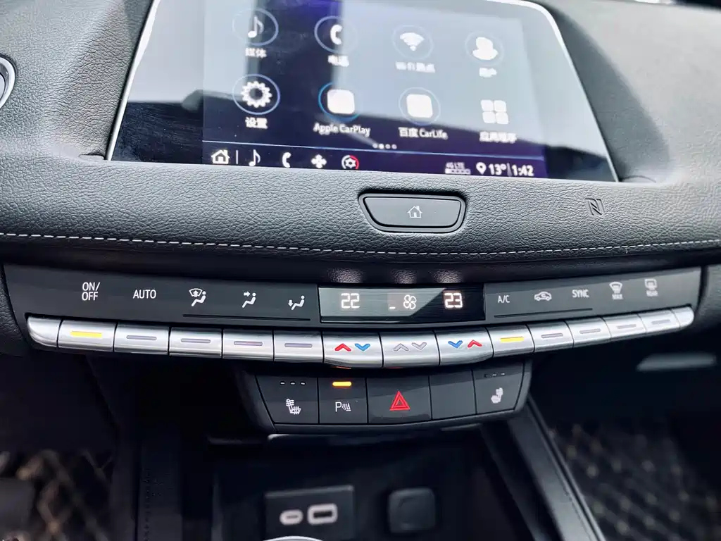 CADILLAC XT4 2020