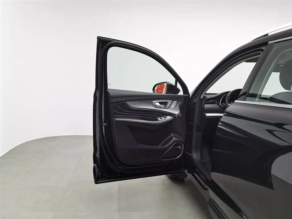 ROEWE RX5 MAX 2021