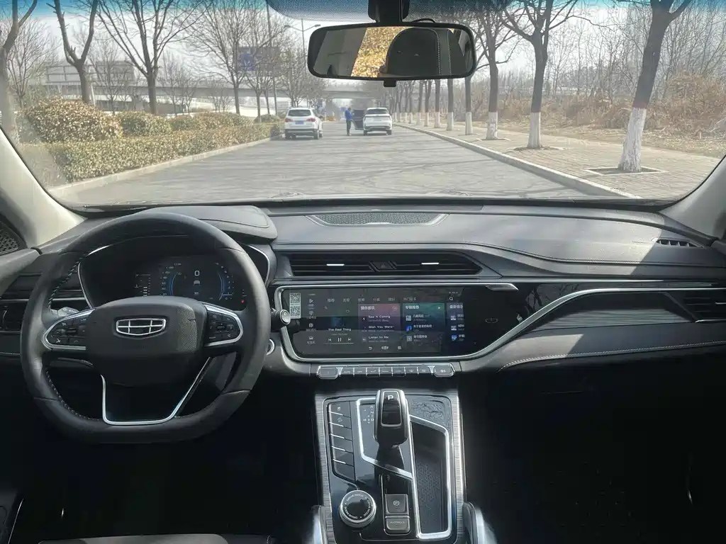 GEELY AUTO BOYUE 2021
