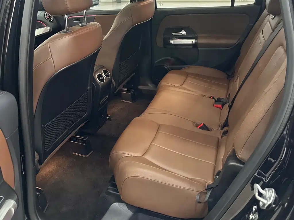 MERCEDES BENZ GLB 2022