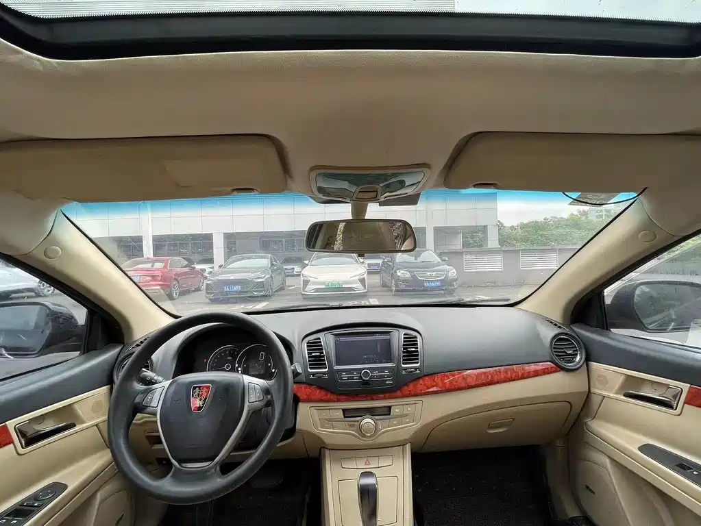 ROEWE 350 2011