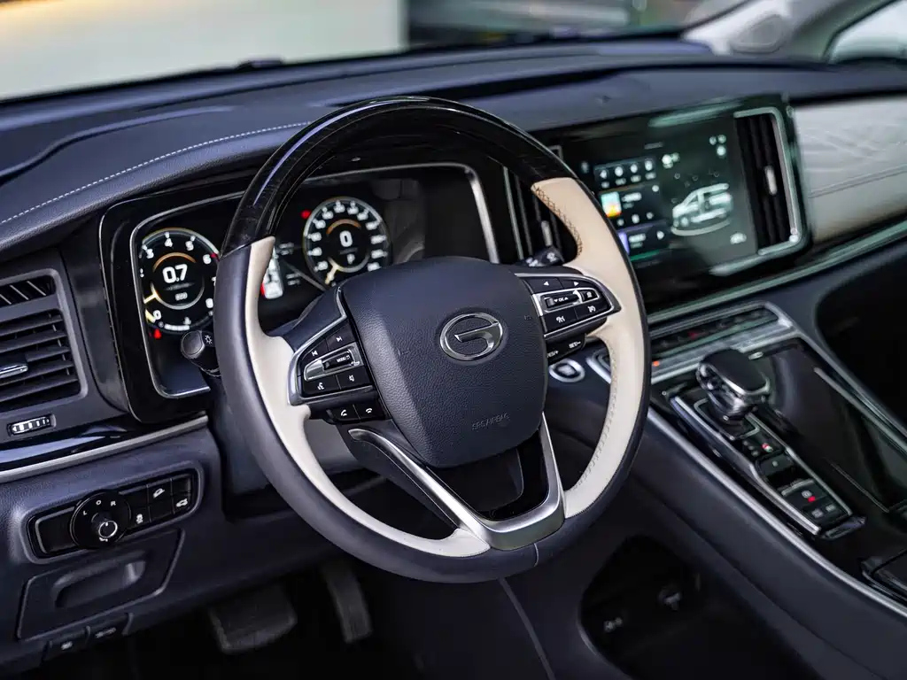 TRUMPCHI M8 2022