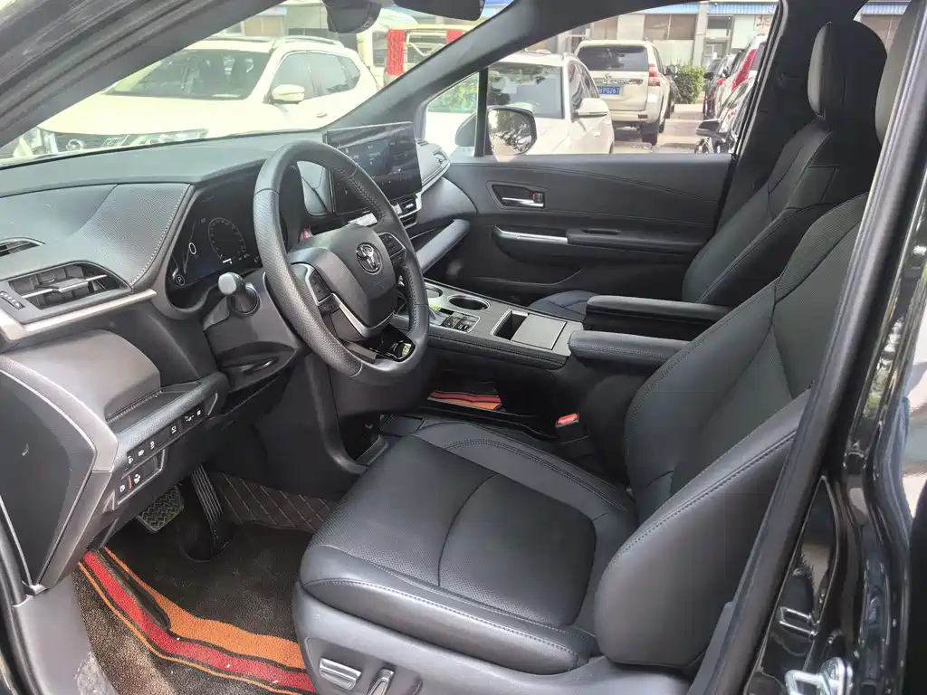 TOYOTA SIENNA SIENNA 2023