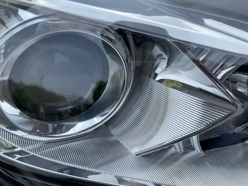 NISSAN TEANA 2018