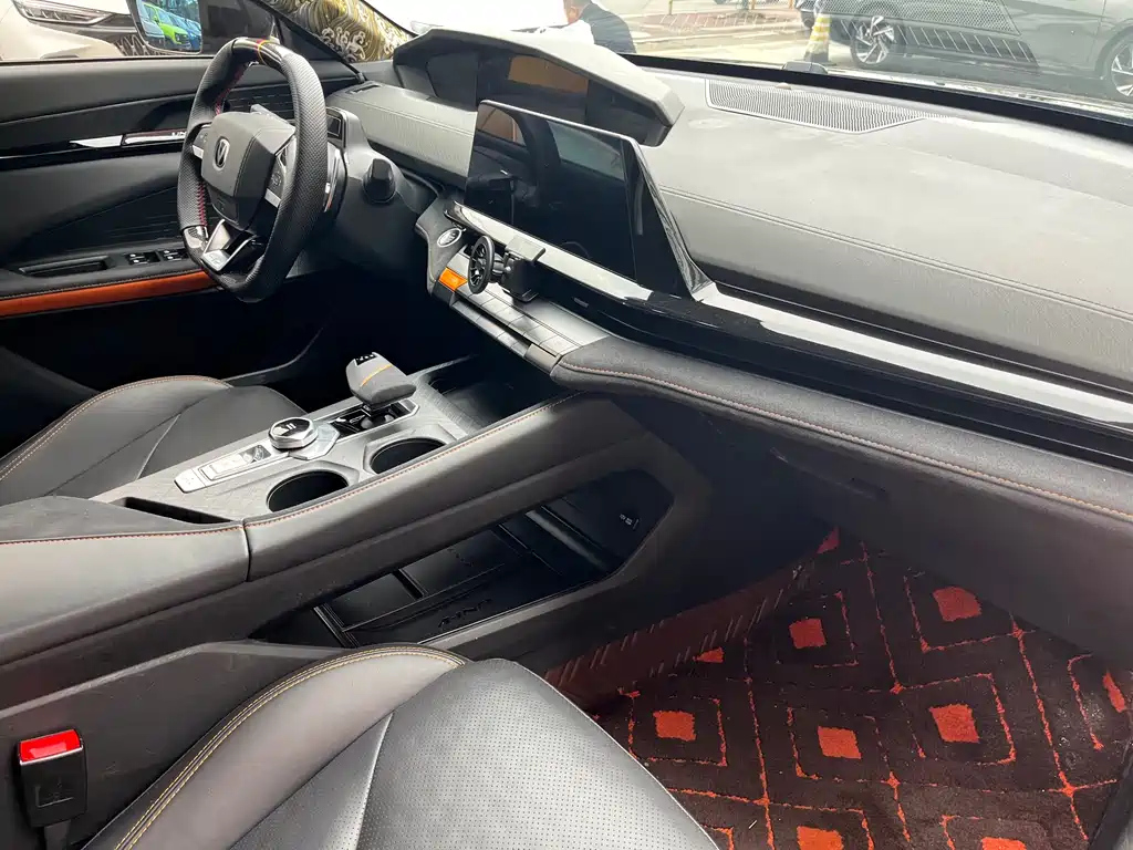 CHANGAN UNI-V 2023