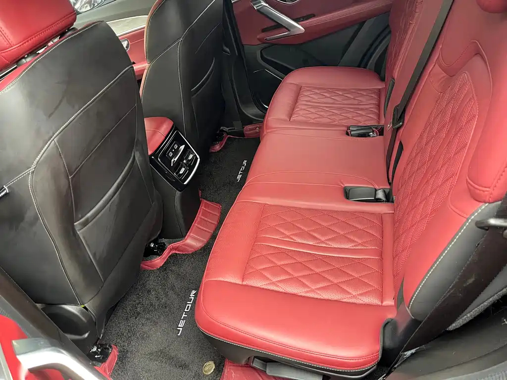 JETOUR X70 PLUS 2023