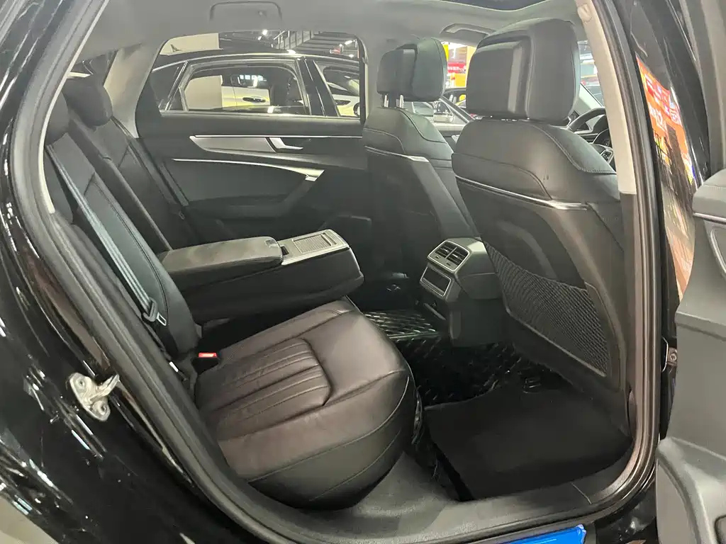 AUDI A6L 2021