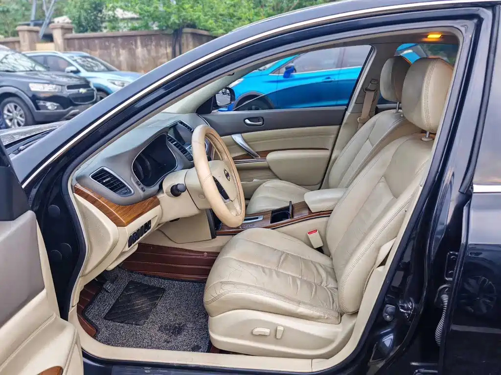 NISSAN TEANA 2012