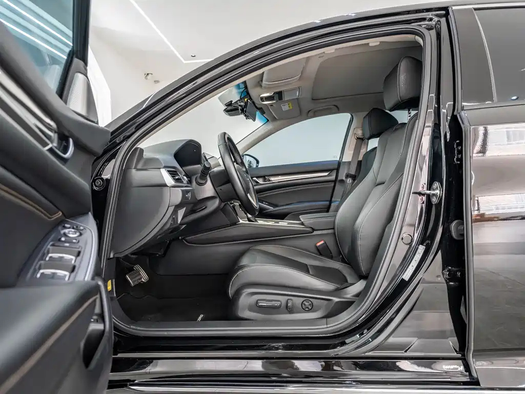 HONDA ACCORD 2022