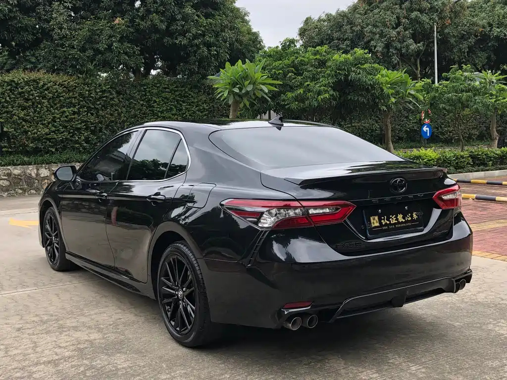 TOYOTA CAMRY 2023