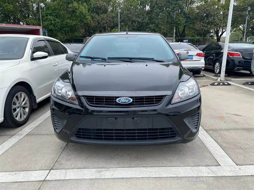 FORD FOCUS 2012
