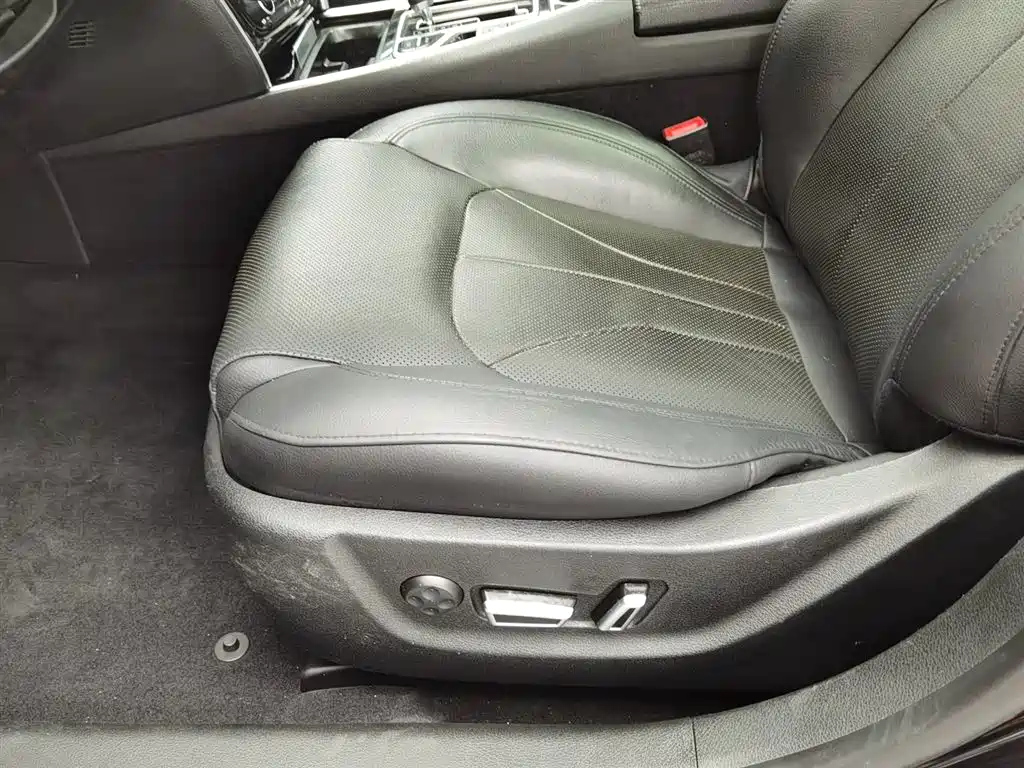 GEELY AUTO BORUI 2015