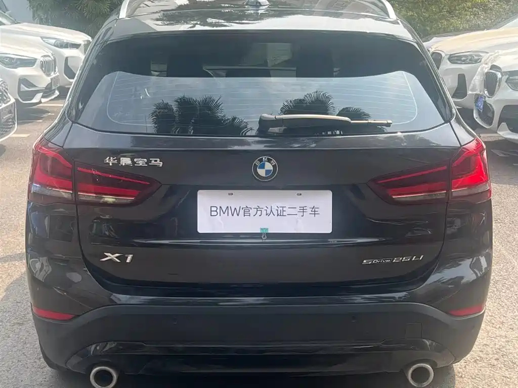 BMW X1 2021