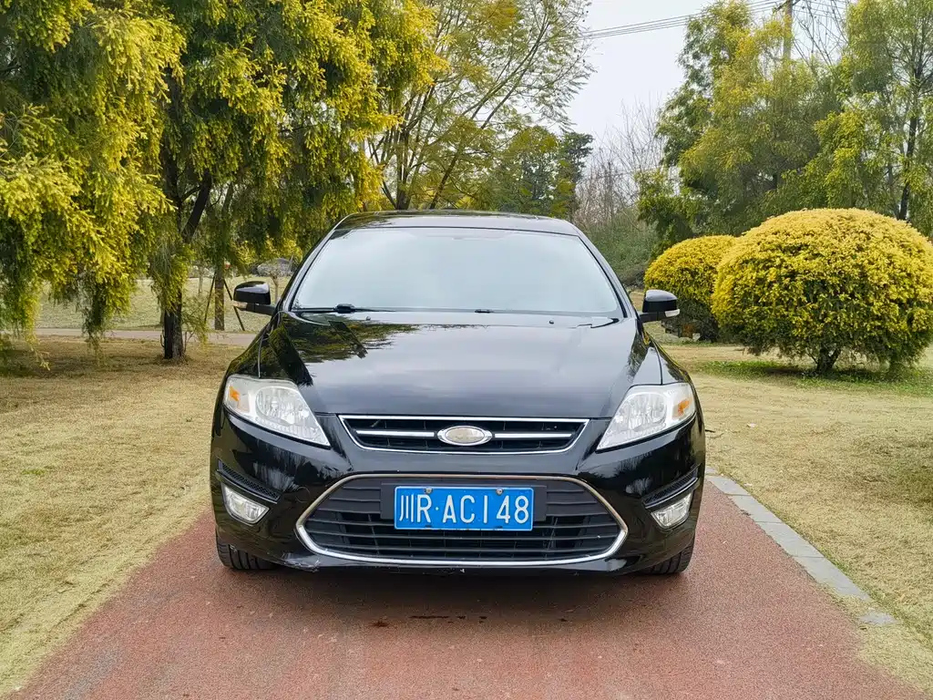 FORD MONDEO - WINNER 2011