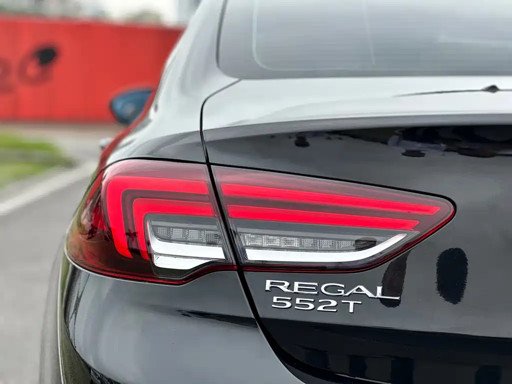 BUICK REGAL 2021