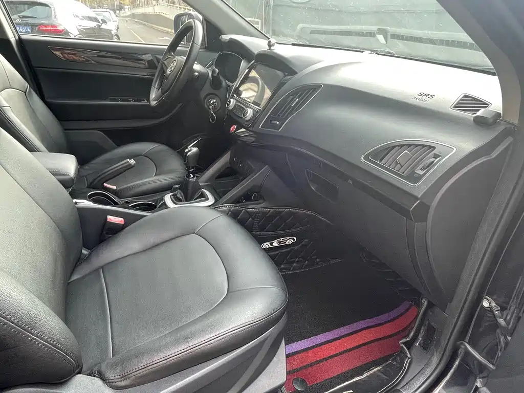 JAC REFINE S5 2016