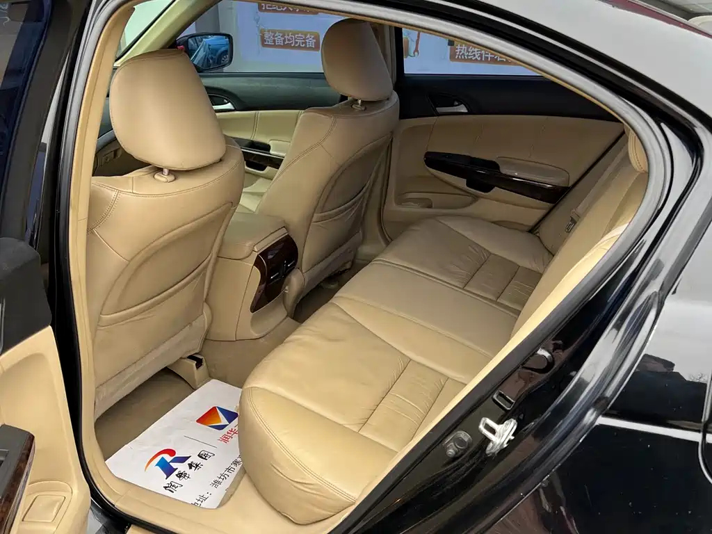 HONDA ACCORD 2010