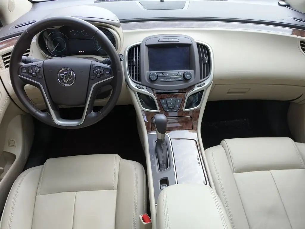 BUICK LACROSSE 2016