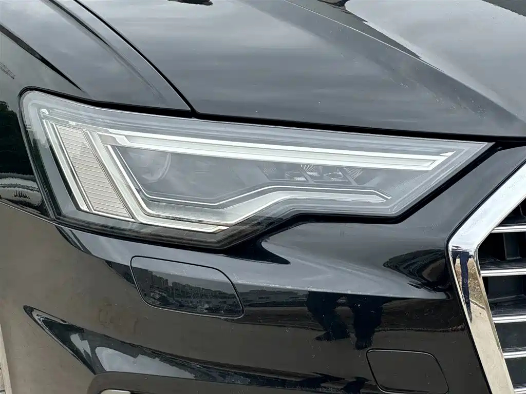 AUDI A6L 2021