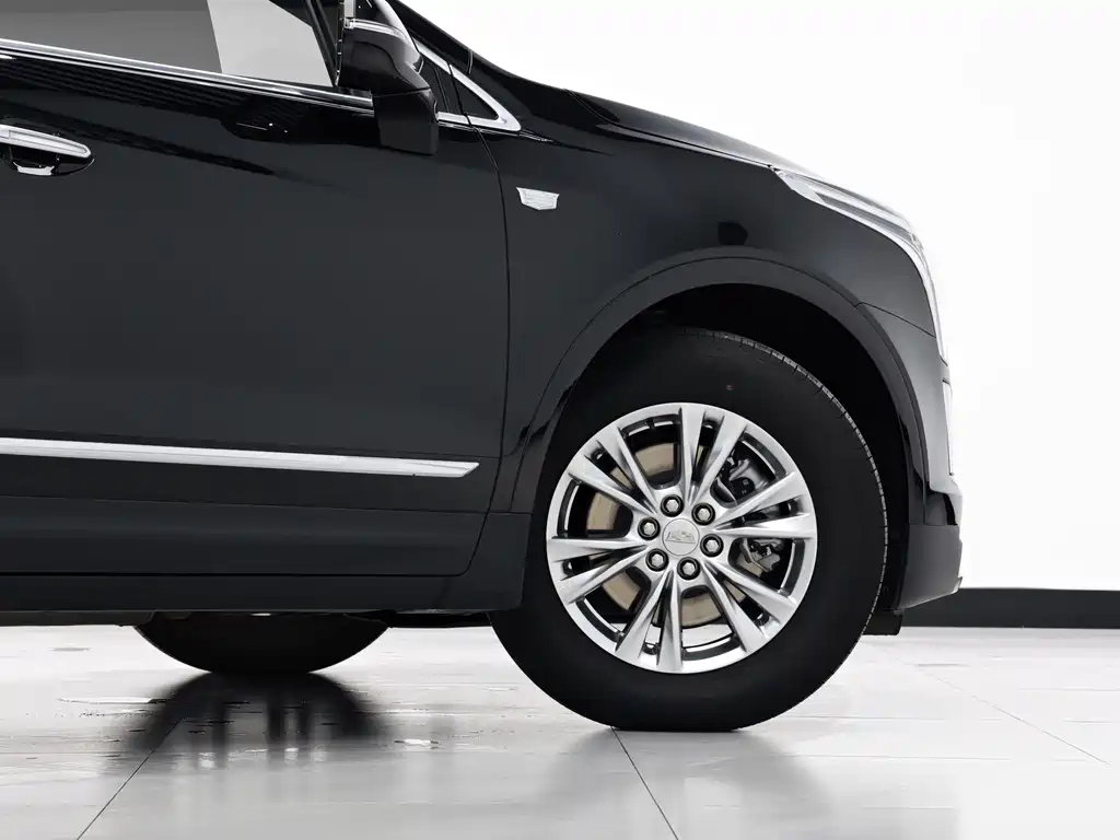 CADILLAC XT5 2021