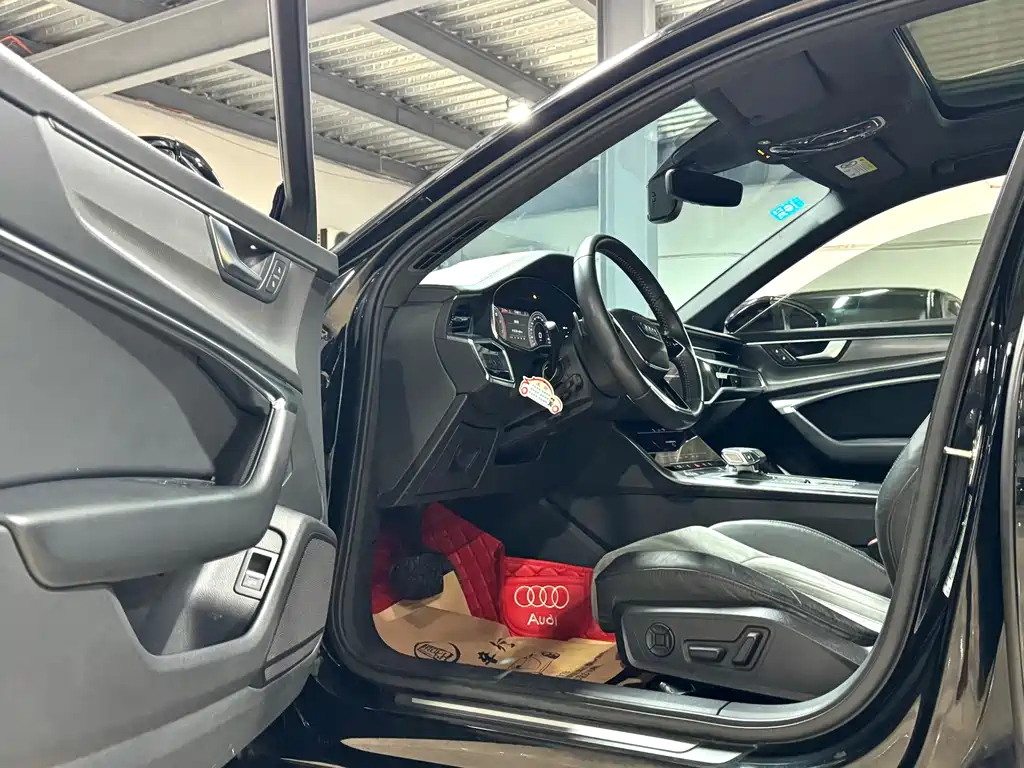 AUDI A6L 2020