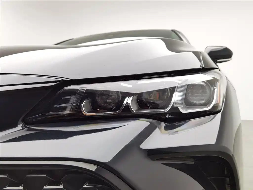 TOYOTA AVALON 2019