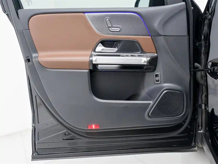 MERCEDES BENZ GLB 2022