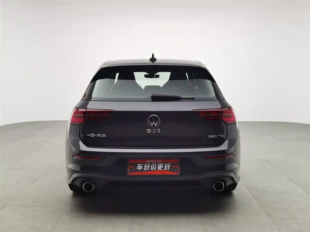 VOLKSWAGEN GOLF 2022