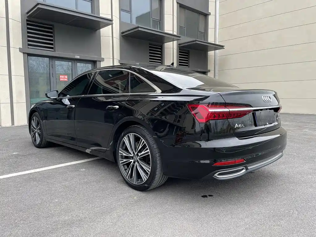 AUDI A6L 2021