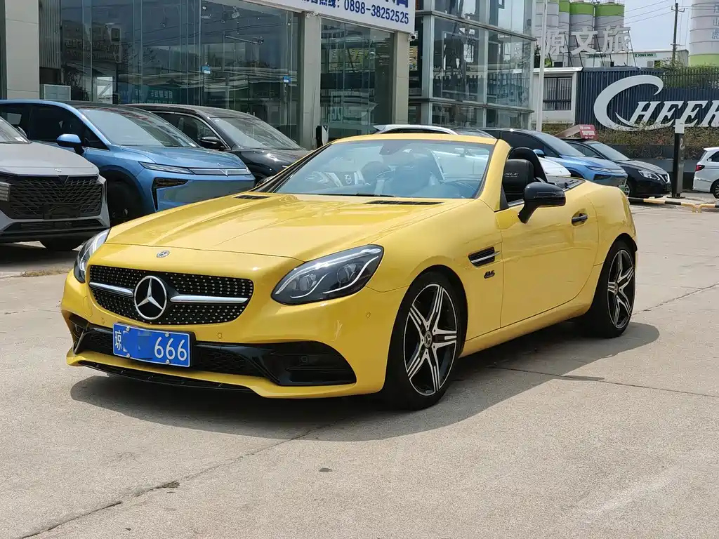 MERCEDES BENZ SLC 2019