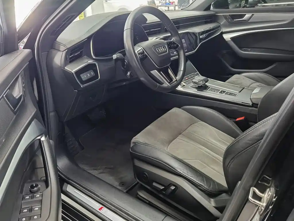 AUDI A6L 2021