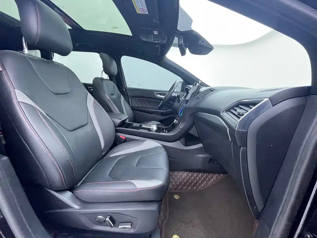 FORD EDGE 2019