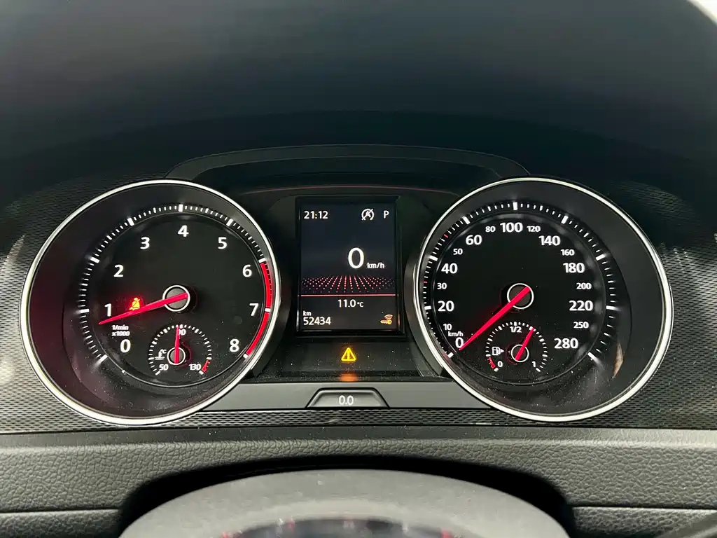 VOLKSWAGEN GOLF 2018