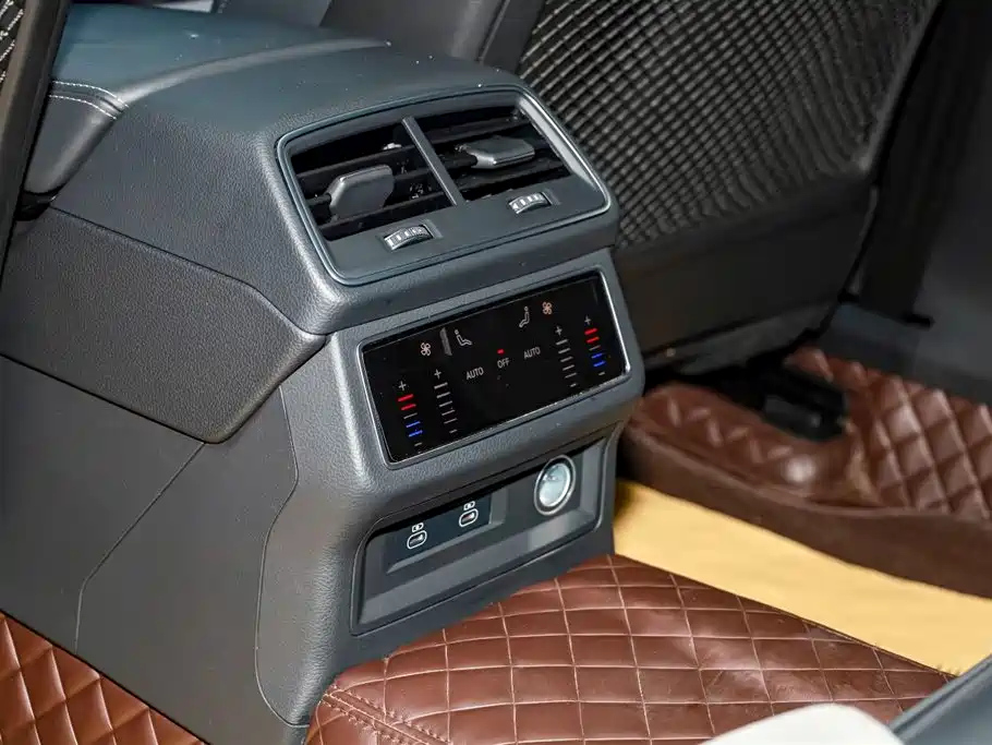 AUDI A6L 2023