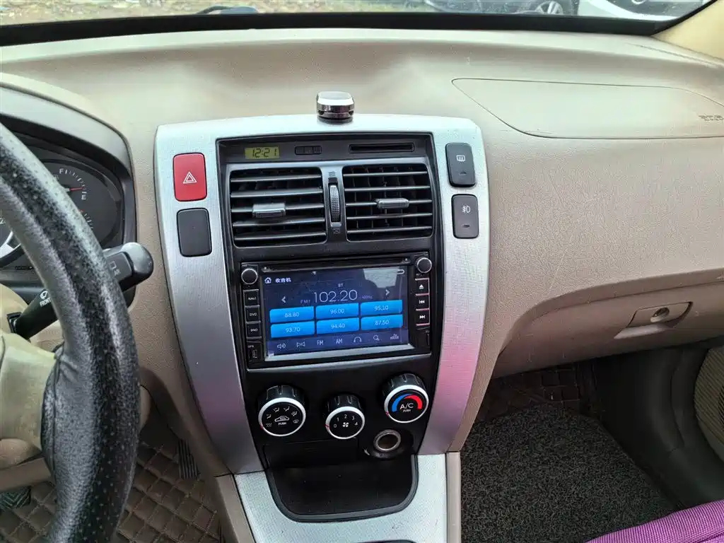 HYUNDAI TUCSON 2012