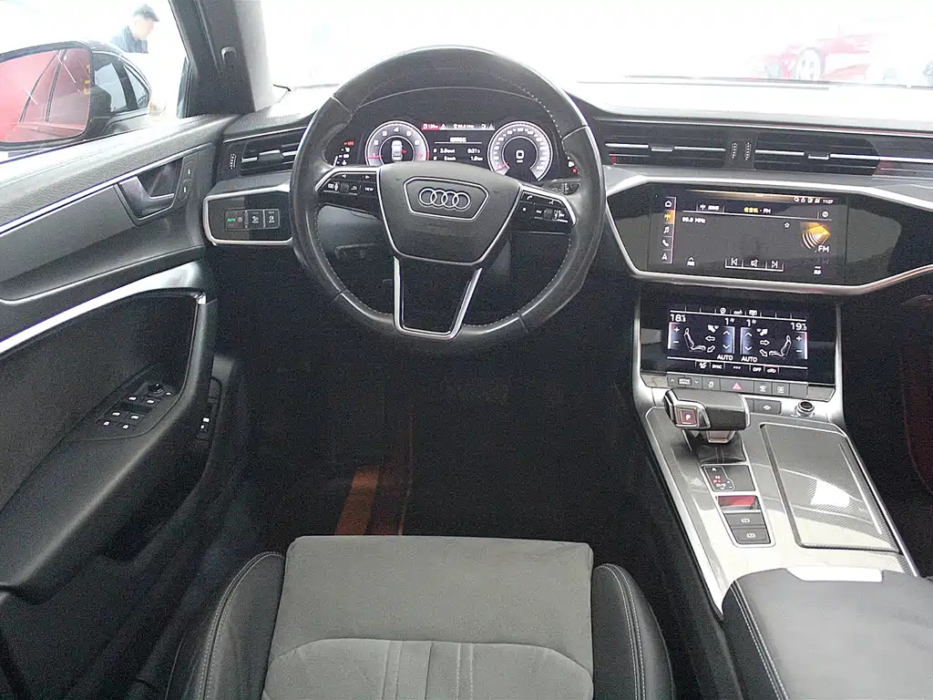 AUDI A6L 2019