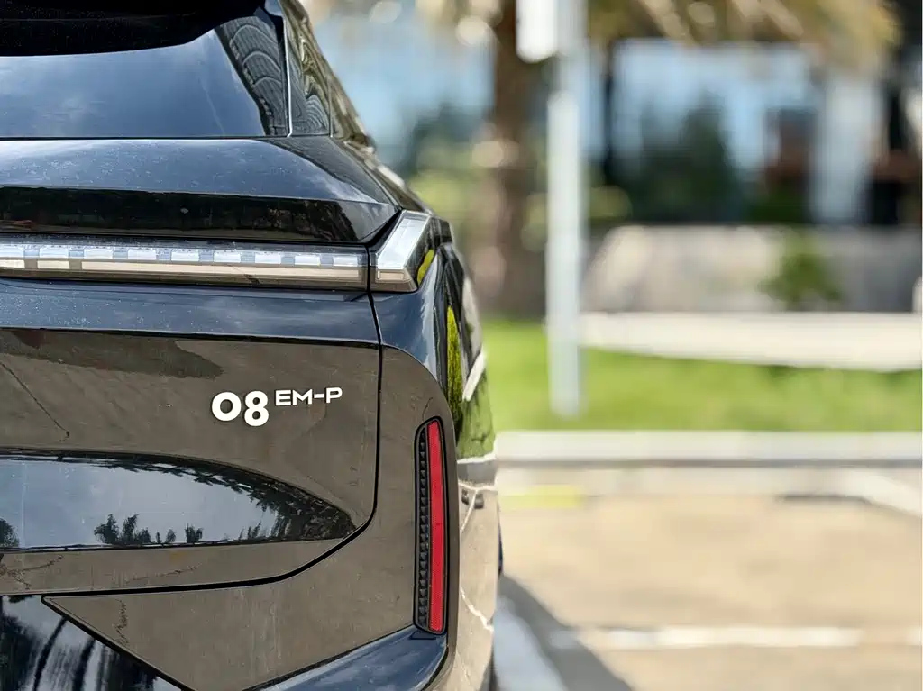 LYNK&CO 08 NEW ENERGY 2023