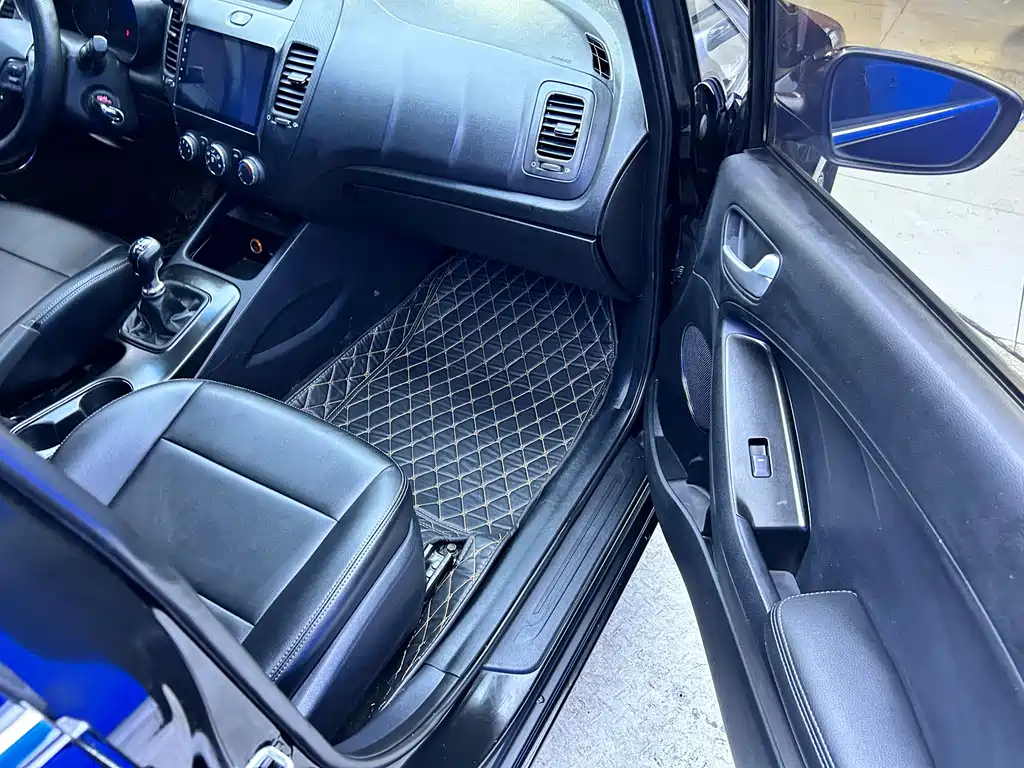 KIA K3 2013