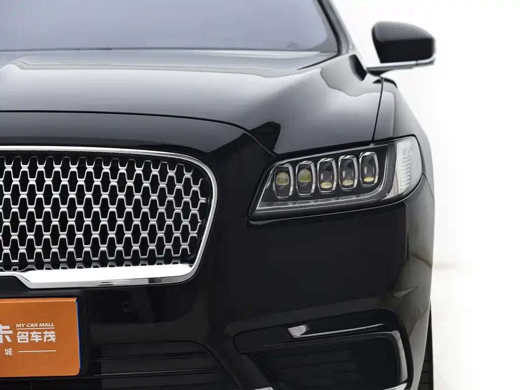 LINCOLN CONTINENTAL 2021